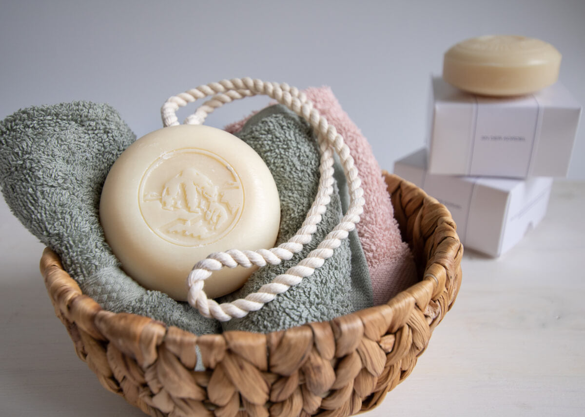 Badeseife für Frauen, Auf einer Schnur, 250 gr.