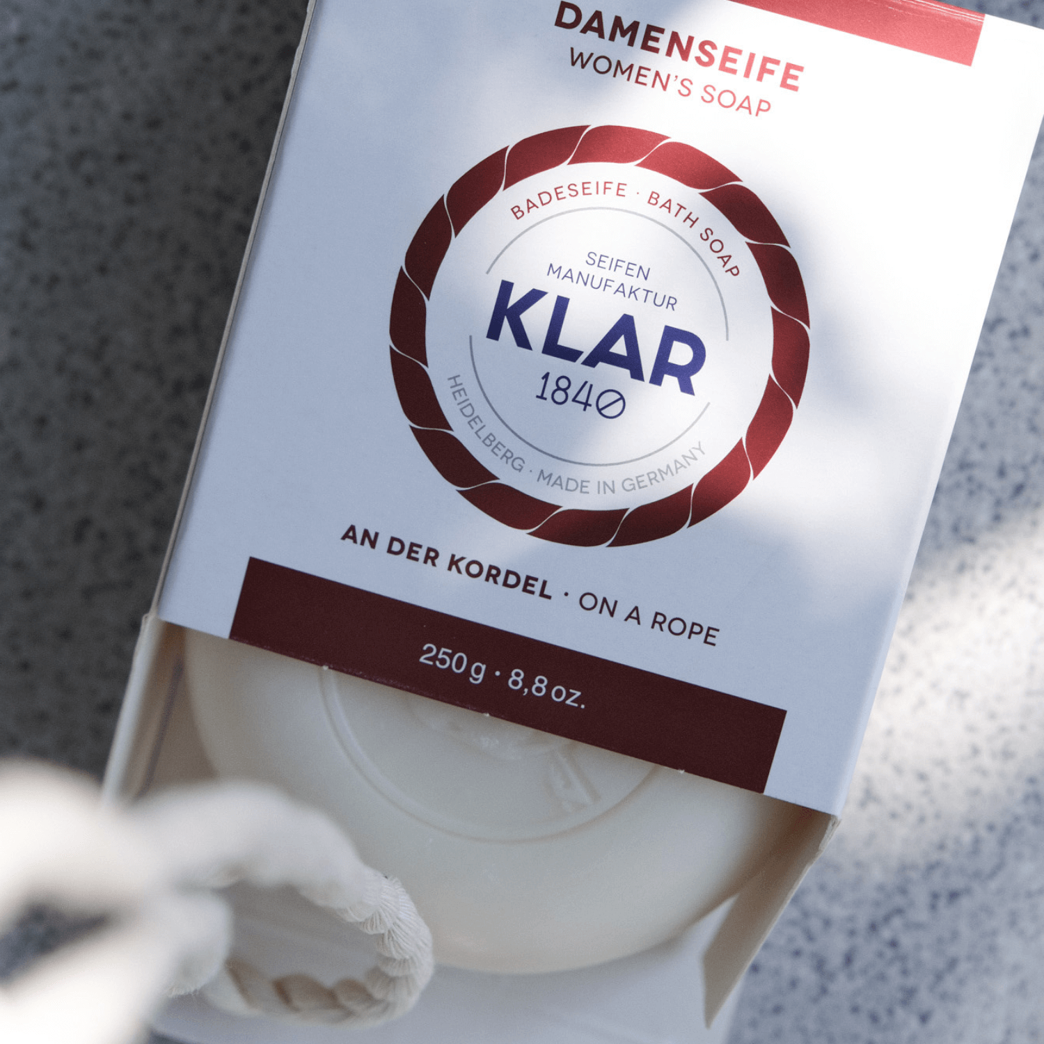 Badeseife für Frauen, Auf einer Schnur, 250 gr.