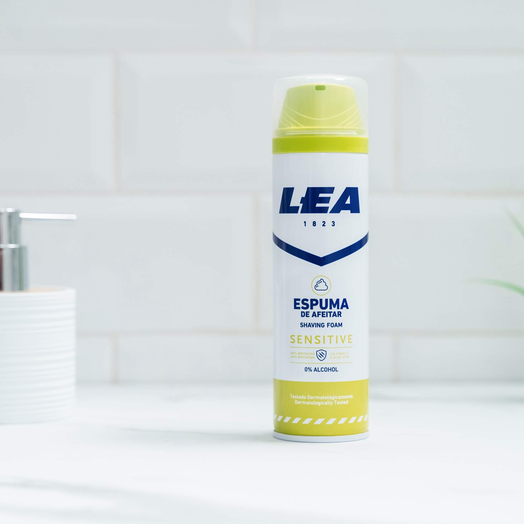 Sensibler Rasierschaum, 250 ml.