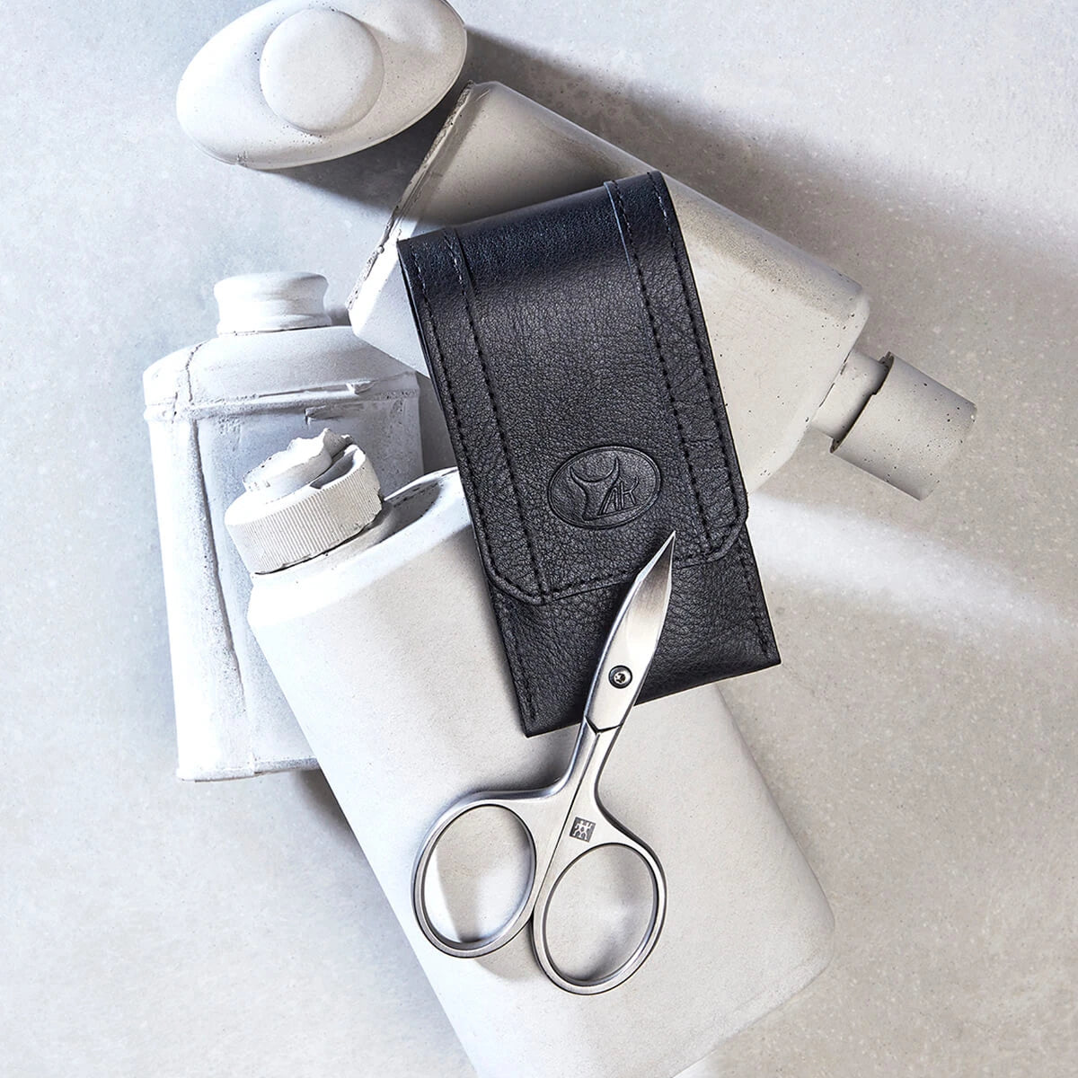 Maniküreset, 3-teilig, Click and close Etui, Schwarzes Leder