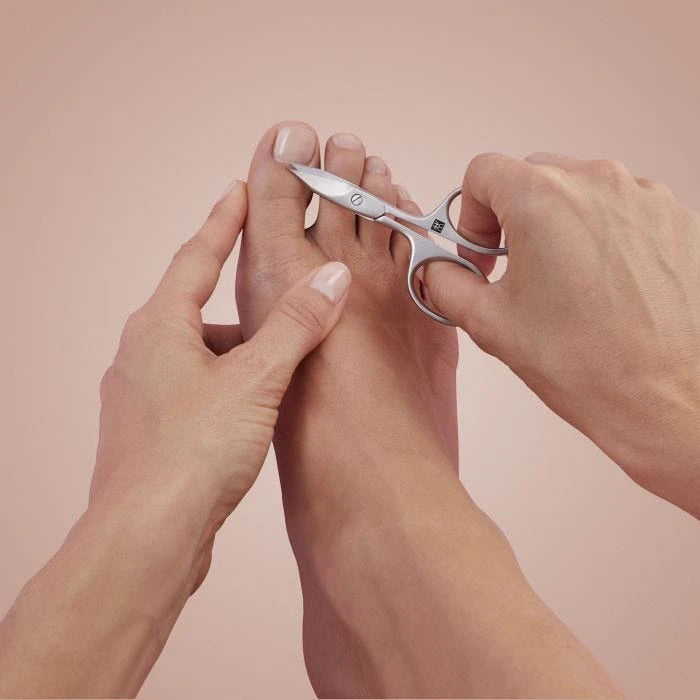 2-in-1-Nagel- und Hautschere, matt