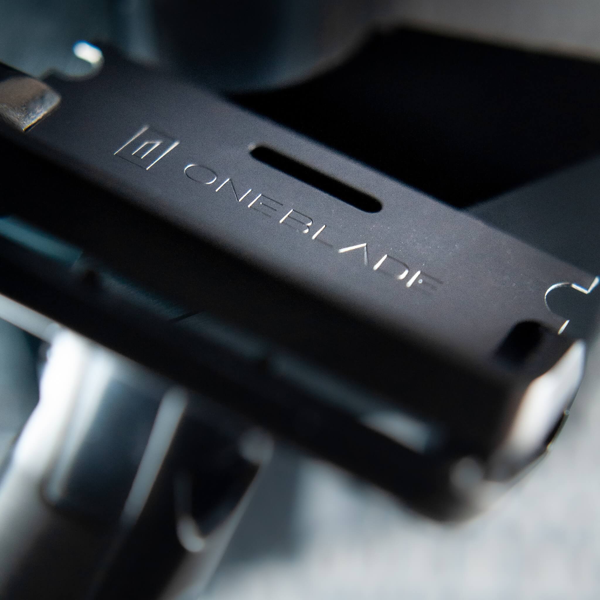 HiCarbon SE Single Edge Rasierklingen, 10 Stück.