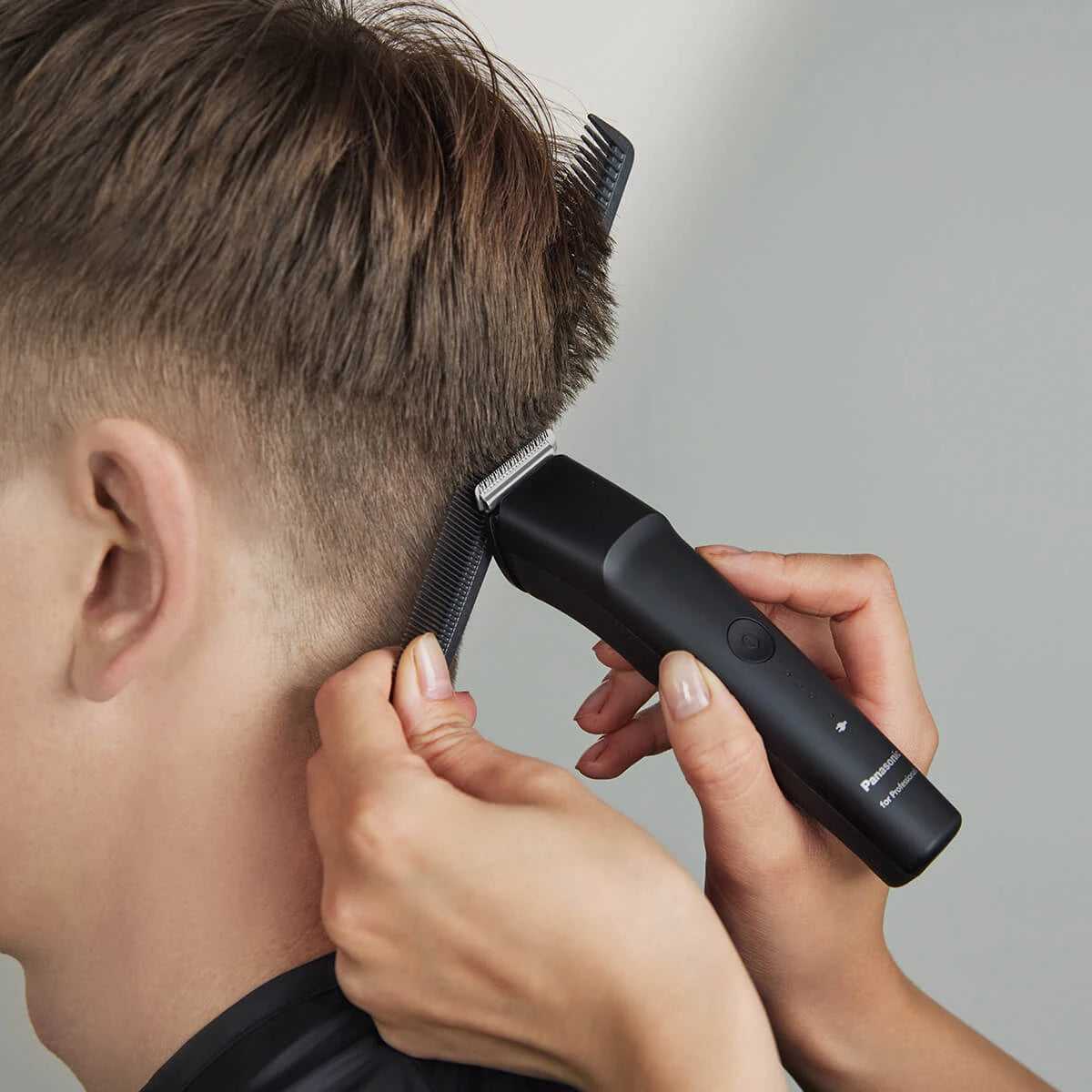 ER-GP23 Professioneller Haar- und Barttrimmer
