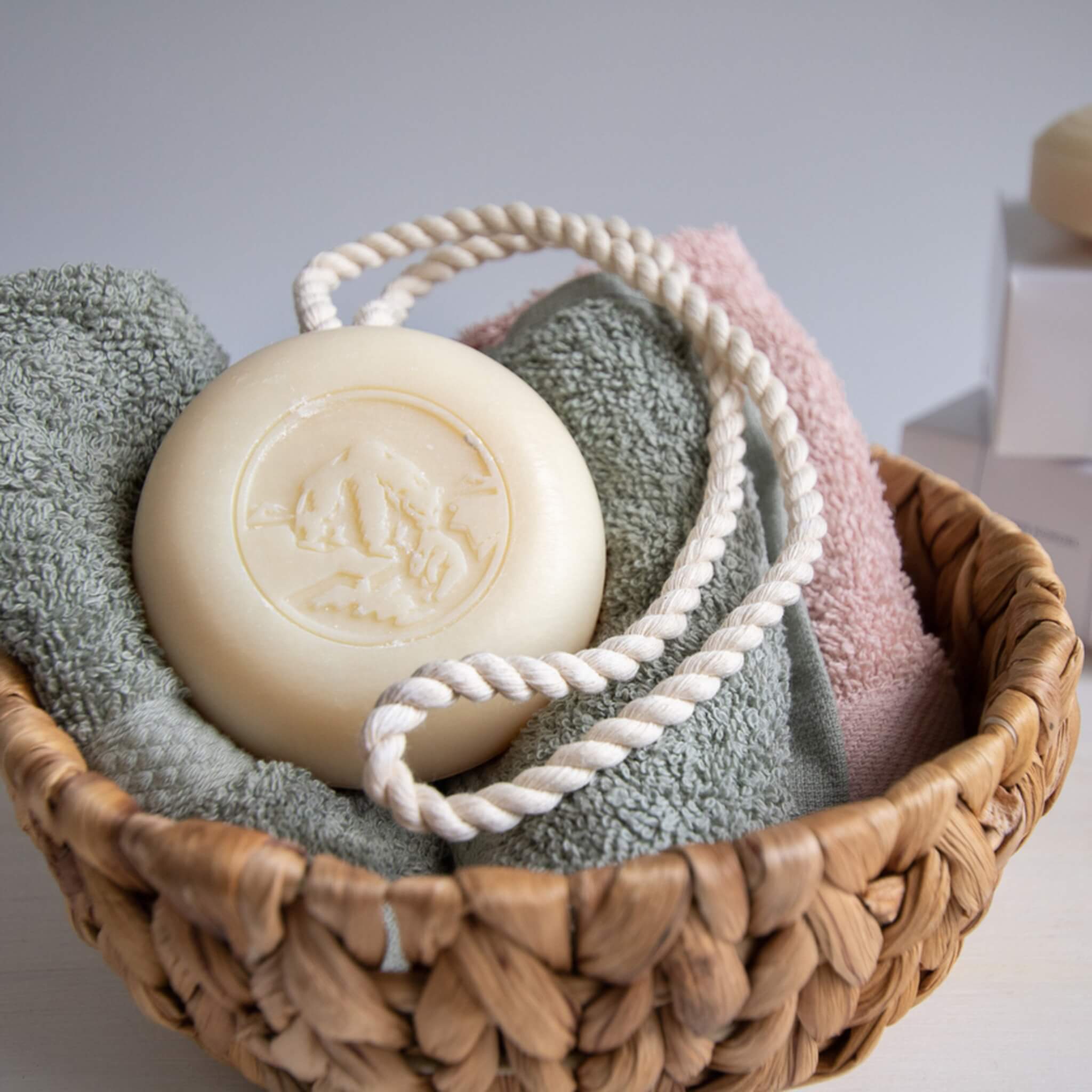 Badeseife für Männer, auf einer Schnur, 250 gr.