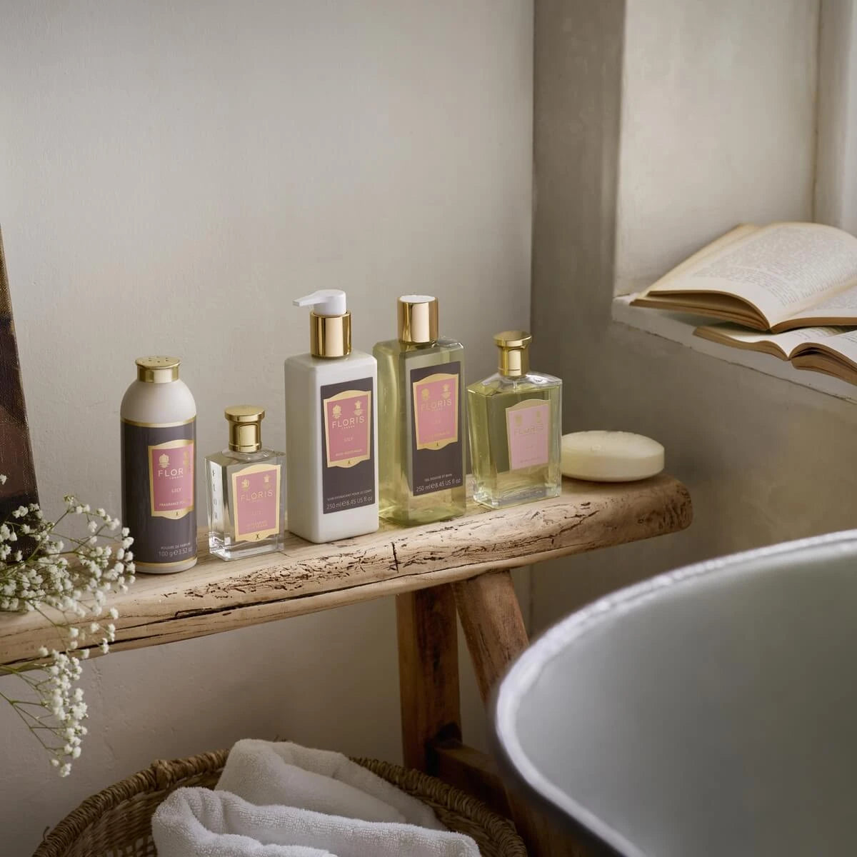 Lily, Feuchtigkeitscreme für den Körper, 250 ml.