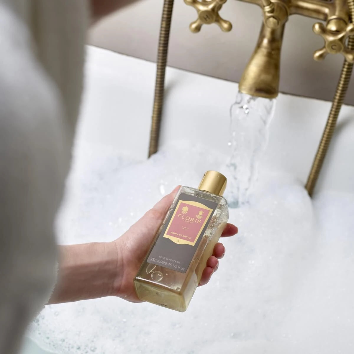 Lily, Bade- und Duschgel, 250 ml.