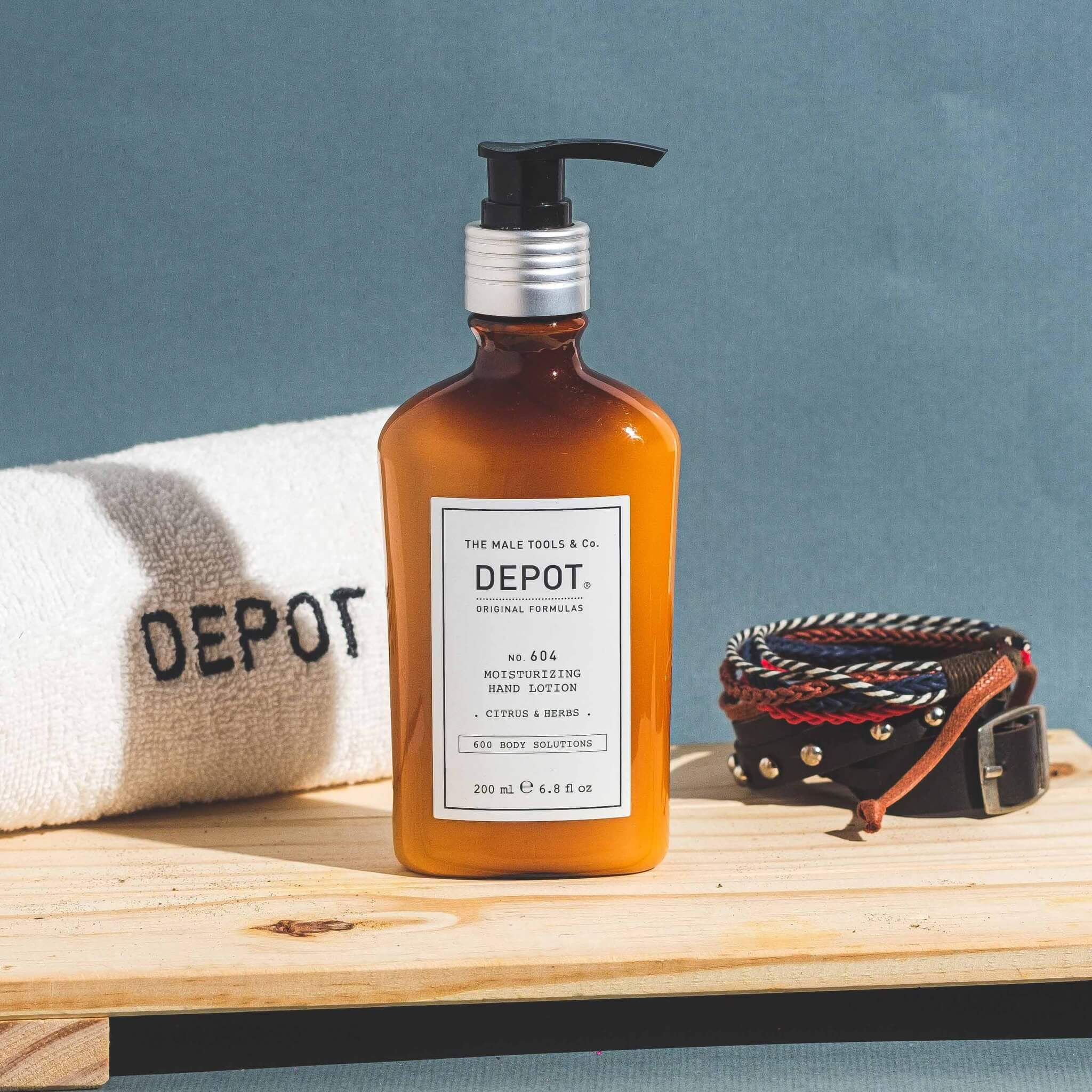 Feuchtigkeitsspendende Handlotion, Zitrus & Kräuter, Nr. 604, 200 ml.