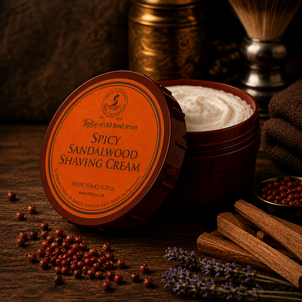Rasiercreme, Spicy Sandelholz, 150 g