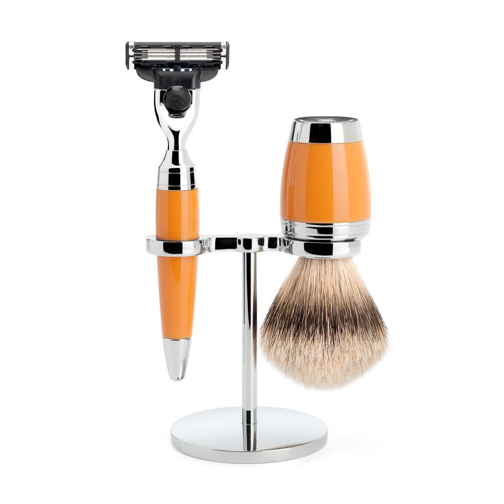 Rasierset mit Mach3 Rasierer, Rasierpinsel und -halter, Stylo, Butterscotch