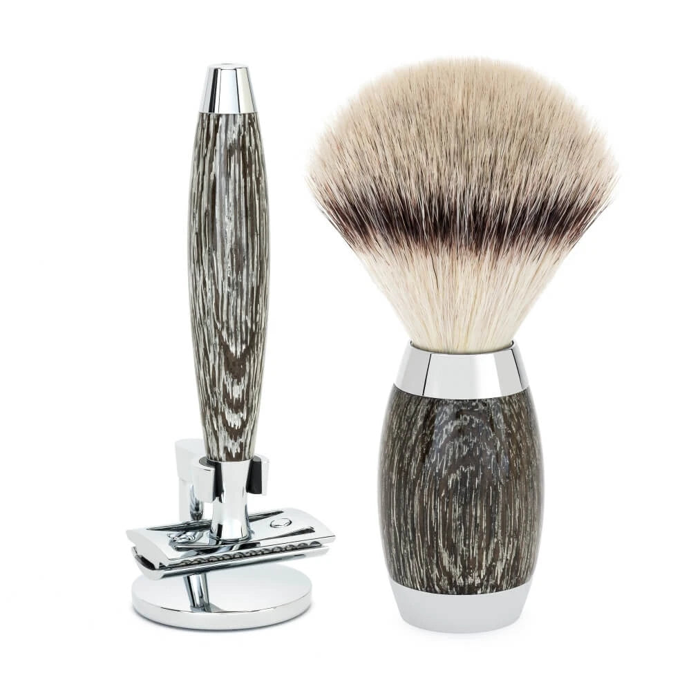 Edition No. 3, Rasierset mit Rasierhobel, Silvertip Fibre® Rasierpinsel und Rasiermesserhalter, Moos-Eiche & Sterling Silber
