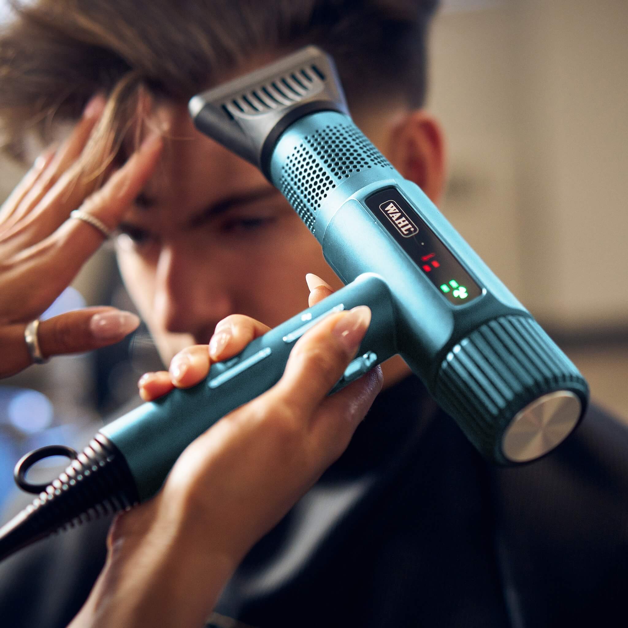 Vanquish Haartrockner, 1600W, Cool Blue