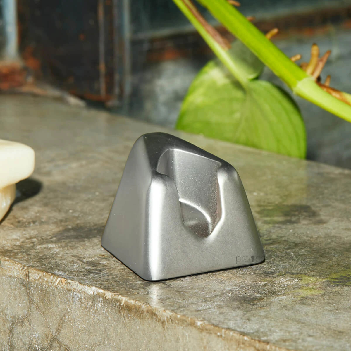 Stand, The Leaf, Silber