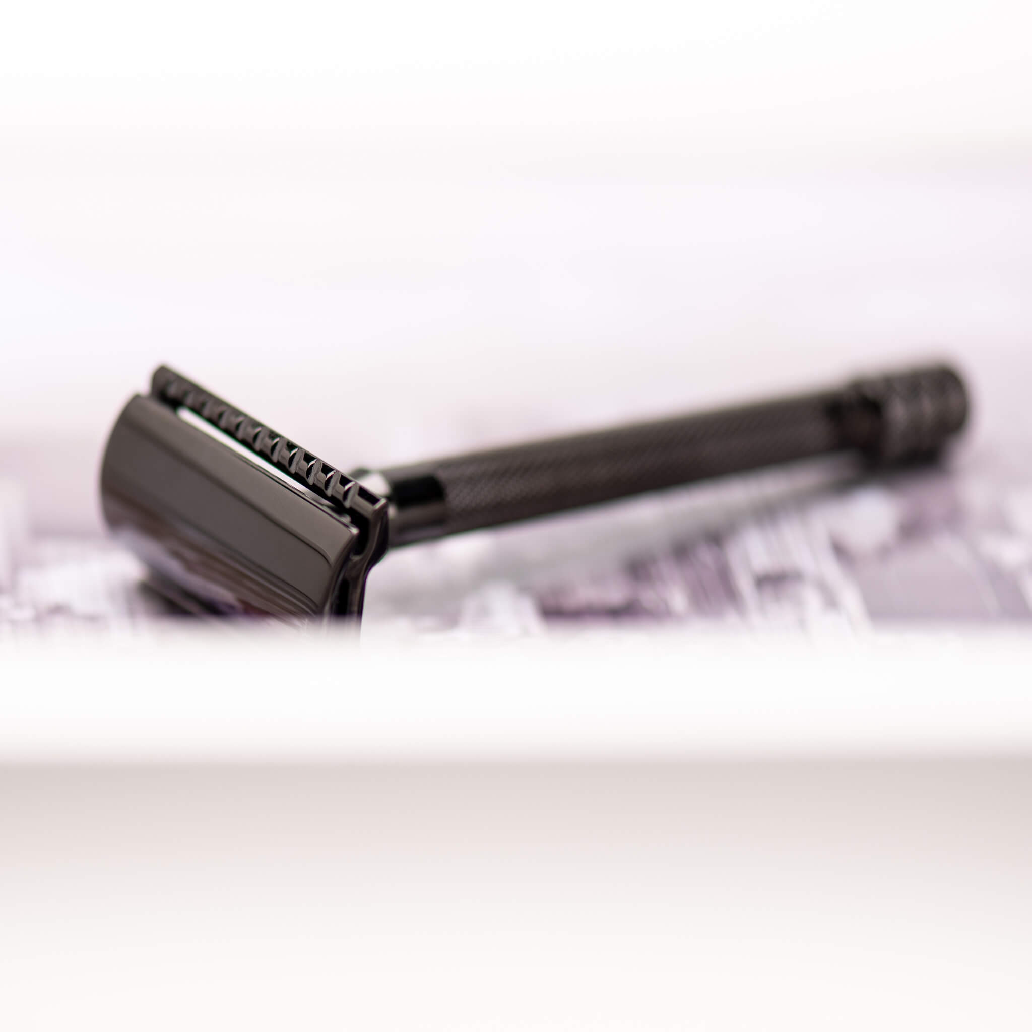 23 DE-Rasierhobel, langer Griff, schwarz