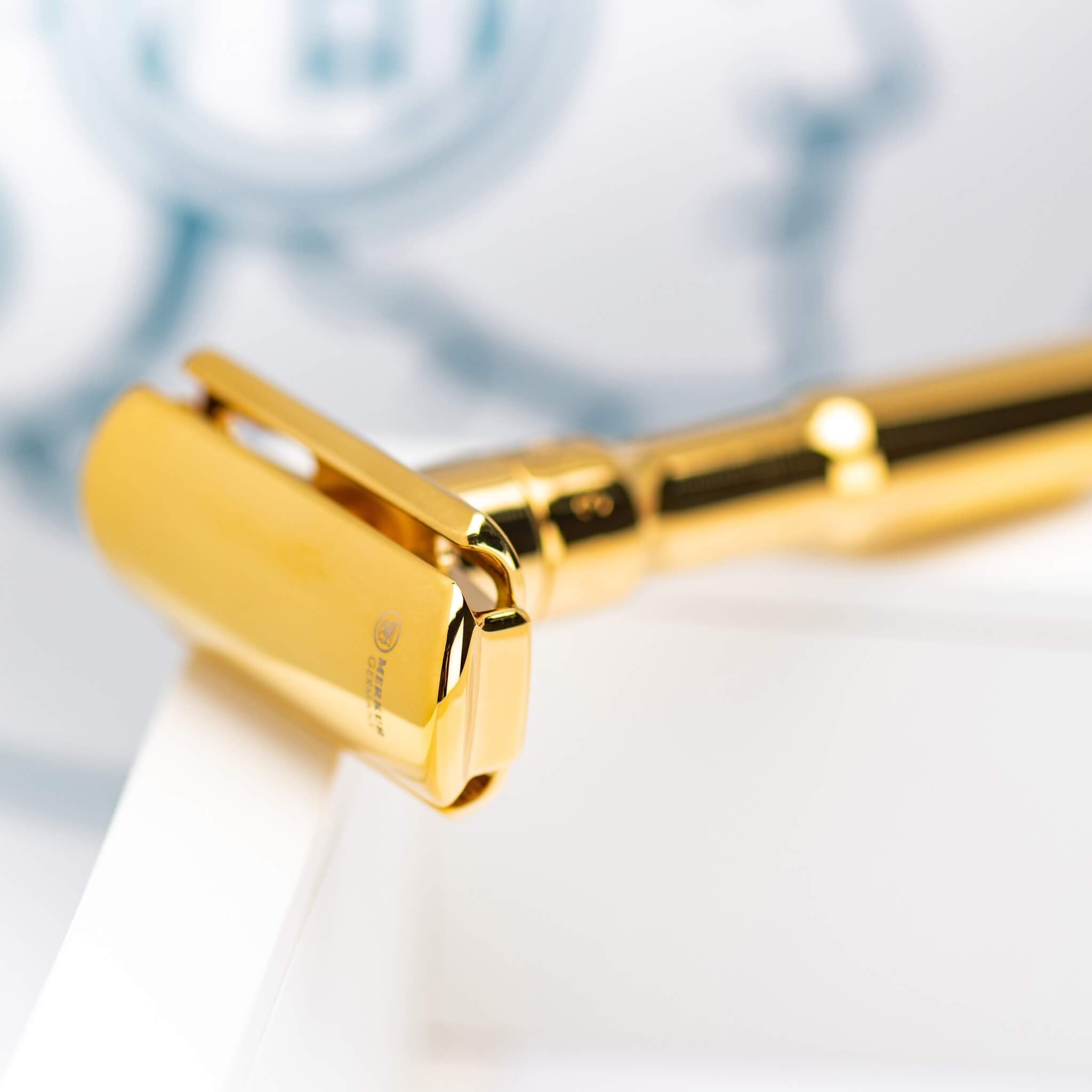 Futur Verstellbarer DE-Rasierhobel, Gold