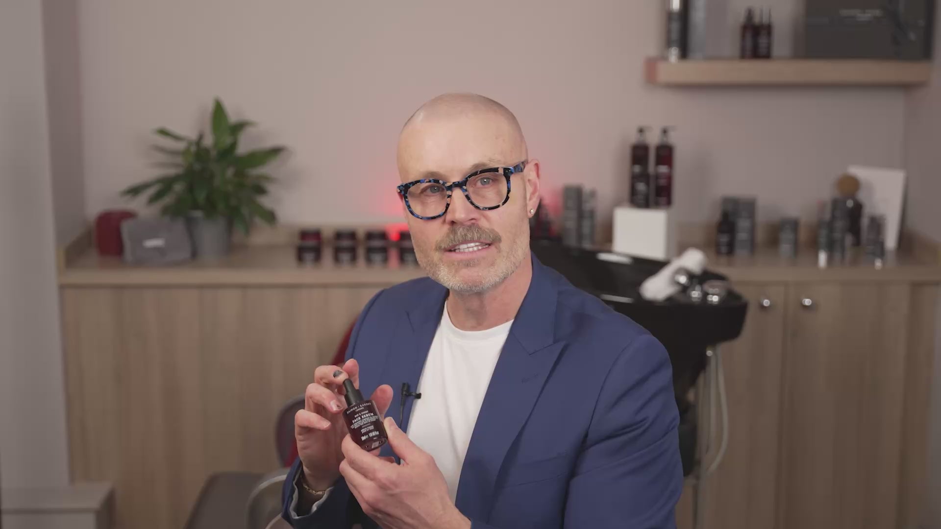Video laden: Gesichtsserum, 30 ml.