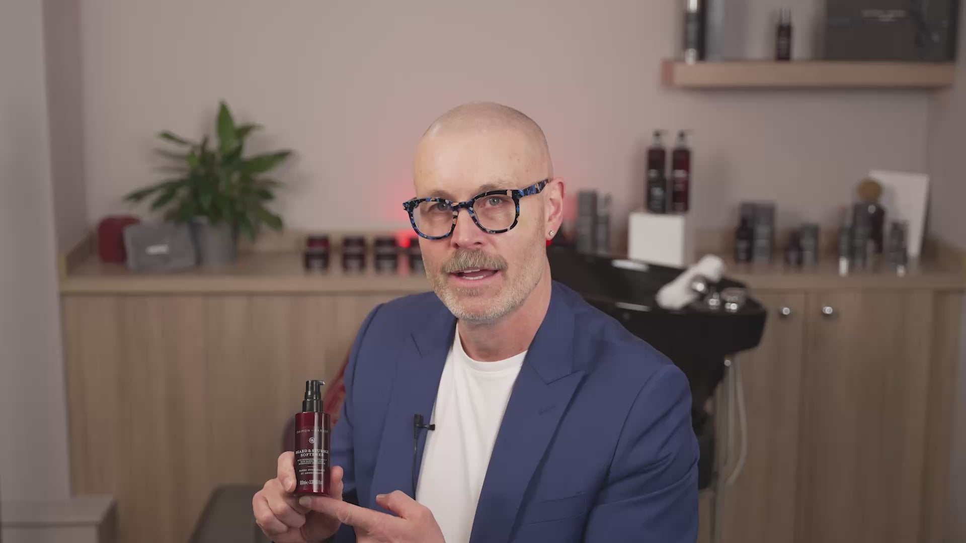 Video laden: Bart &amp; Stoppeln Weichmacher, 100 ml.
